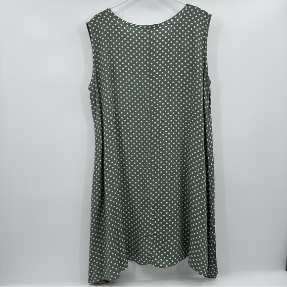 Cellabie Dress Women 3XL NEW Green Polka Dot Sleeveless Rayon Pockets Round Neck - Picture 2 of 10